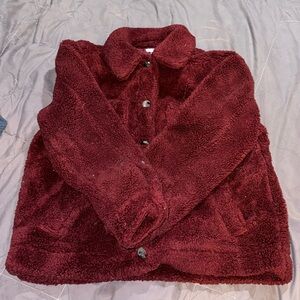 TOPSHOP MAROON BUTTON FAUX FUR JACKET